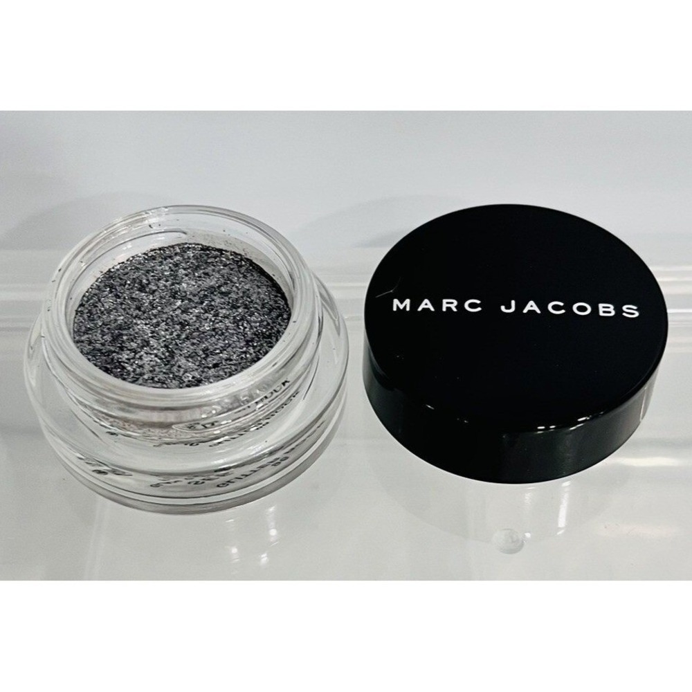 Marc Jacobs Glitter Rock See-quins Glam 96 Glitter Rock Eyeshadow, 0.2 oz. New - Picture 3 of 5